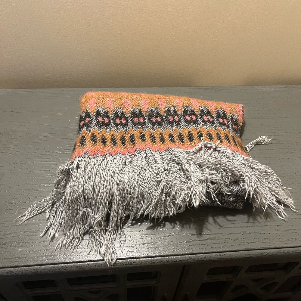 pacsun grey multicolor scarf with tassels - Picture 6 of 7